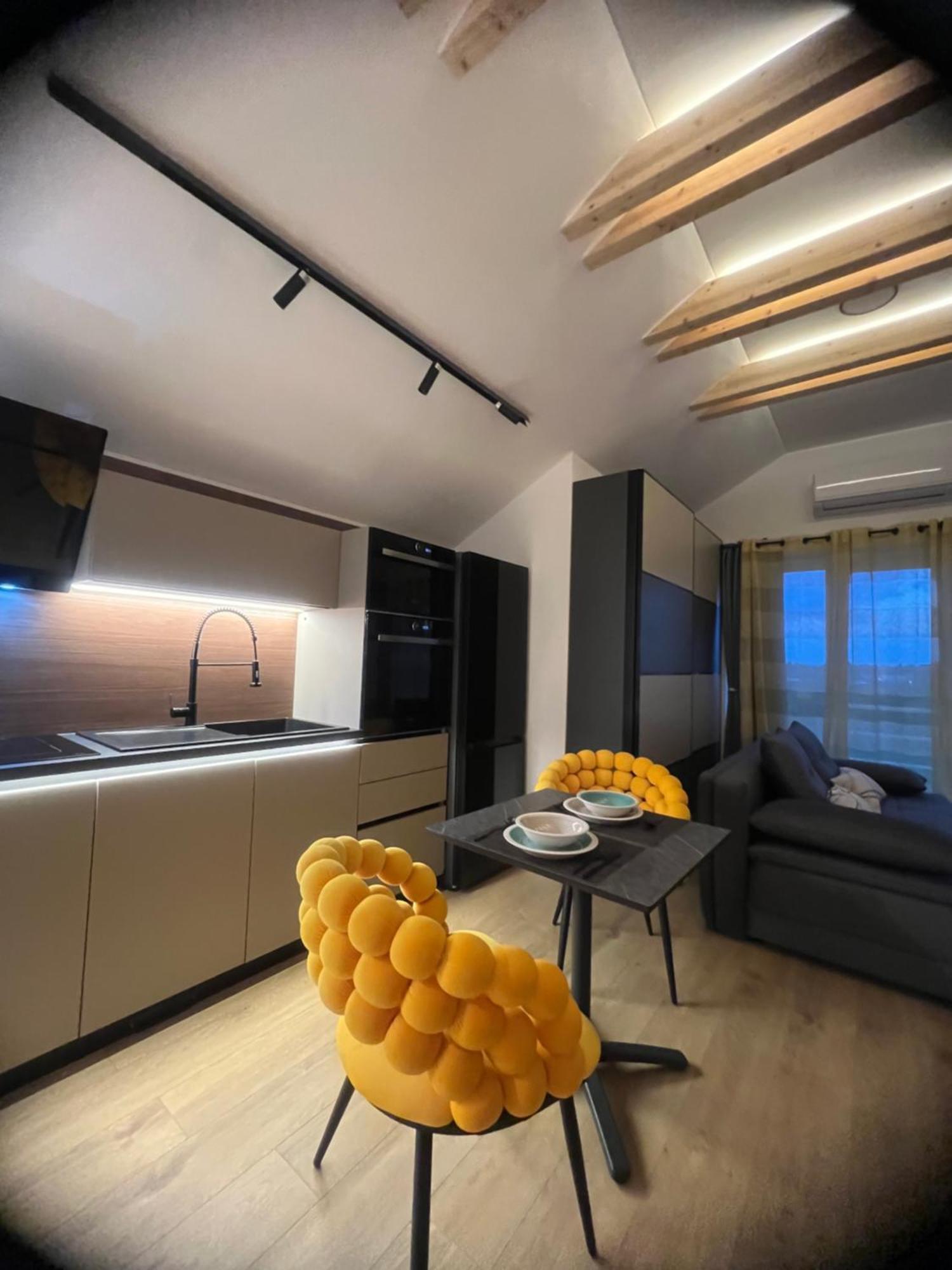 Отель Nova Luxury Design Jezdovec Экстерьер фото