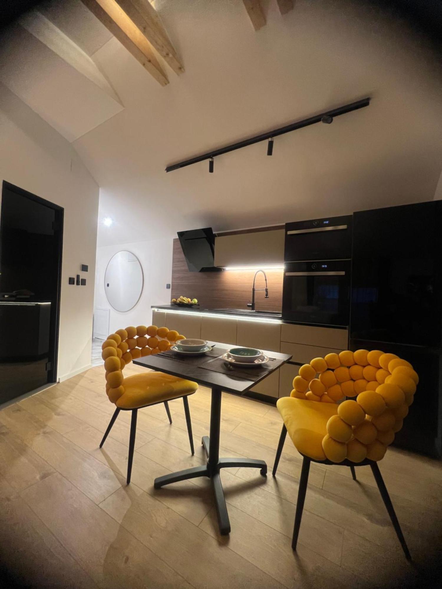 Отель Nova Luxury Design Jezdovec Экстерьер фото