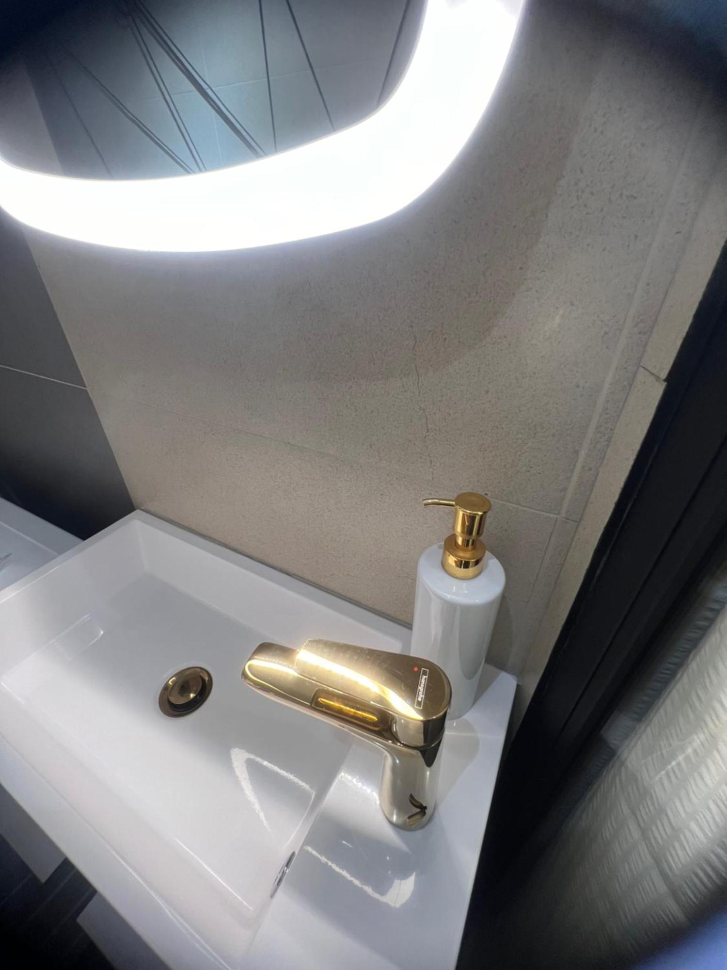 Отель Nova Luxury Design Jezdovec Экстерьер фото
