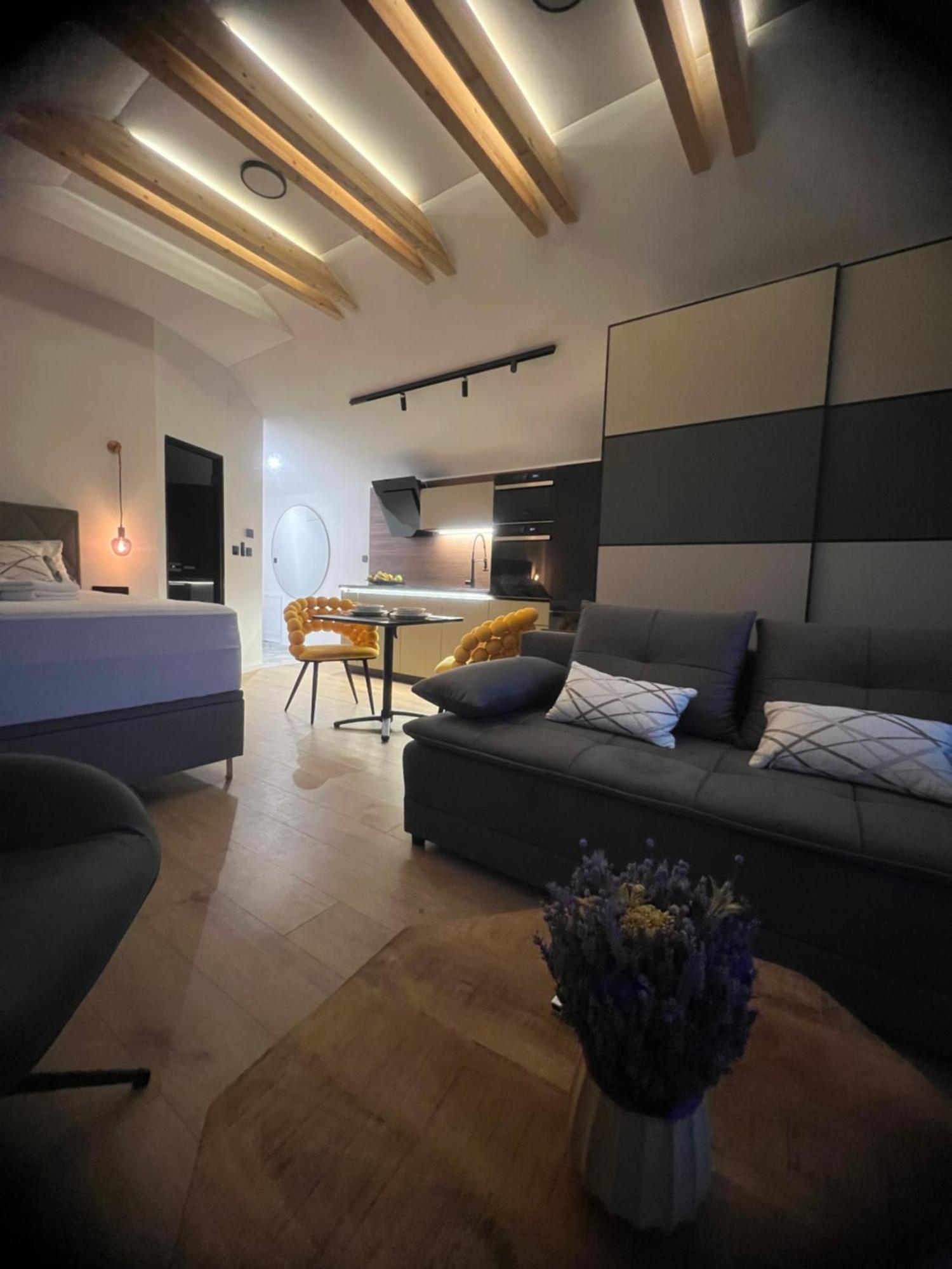 Отель Nova Luxury Design Jezdovec Экстерьер фото
